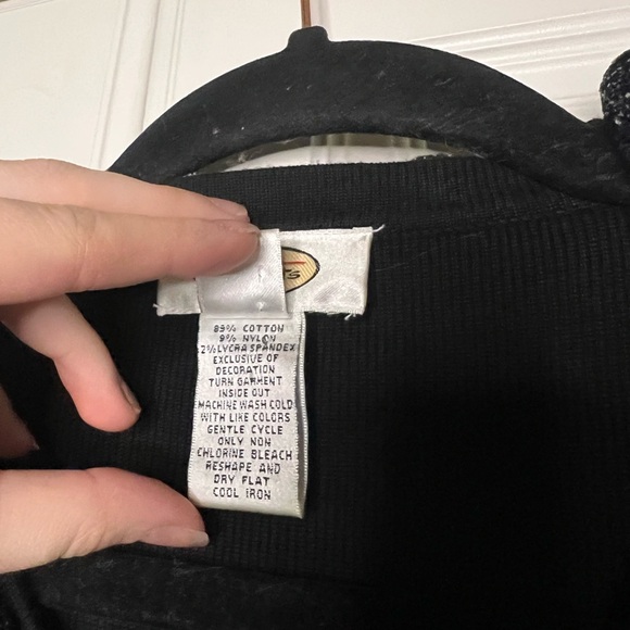 Vintage Talbots Pom Pom Cardigan - Picture 8 of 11